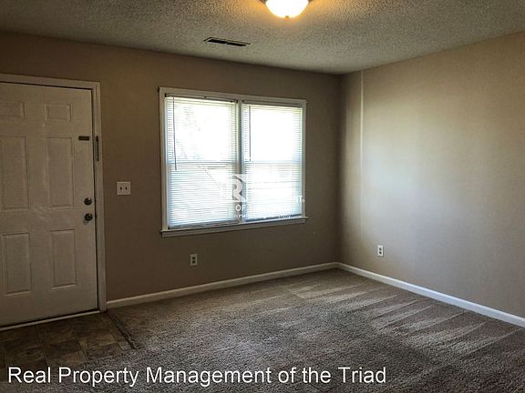 5th image of 1707 10th St #B