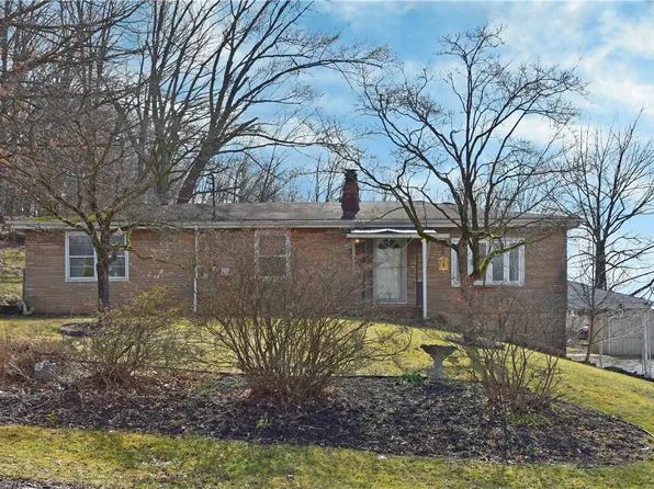 4006 Vistavue Dr, Gibsonia, PA 15044