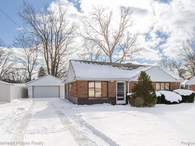 2340 Rollins St, Grand Blanc, MI, 48439