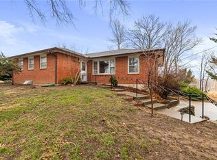 700 Hillcrest Rd, Farley, MO 64028