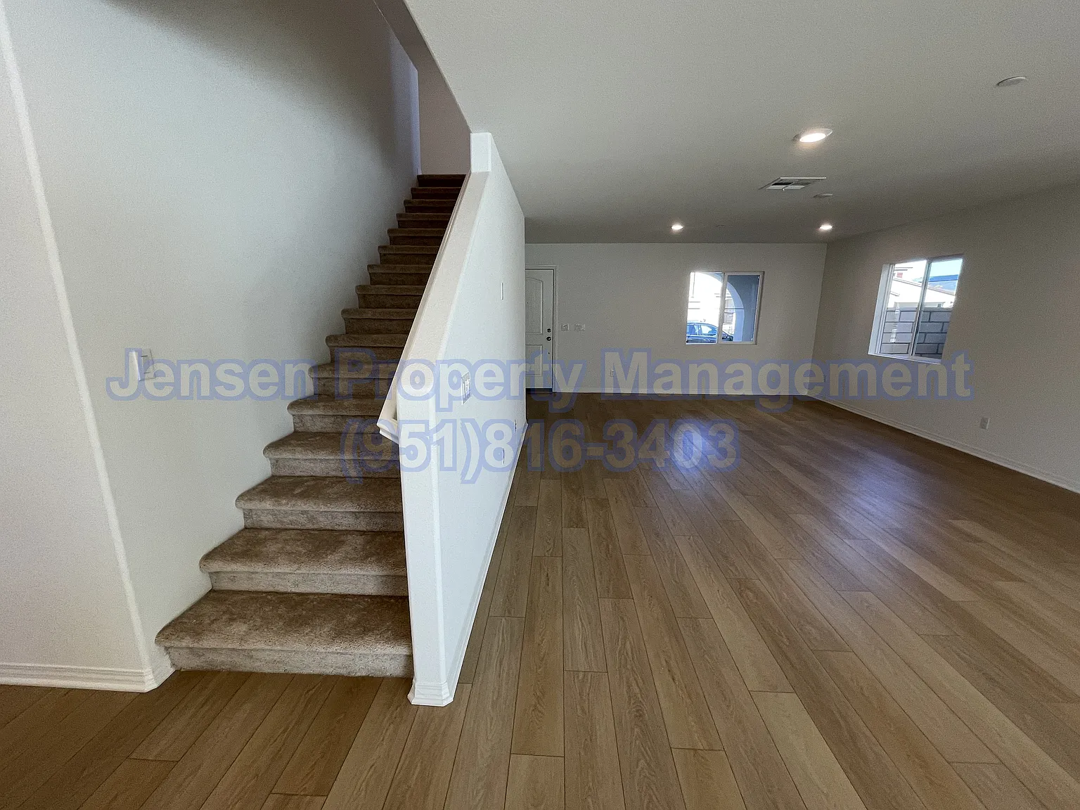 4 bed, 2.5 bath, 2460 sqft, $3,295 — Photo 4