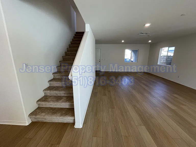 5211 Arroyo St — Photo 4