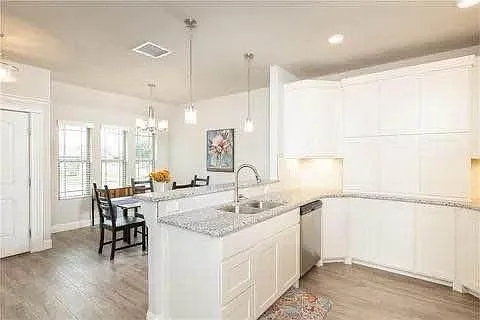3103 SW Stoneway Ave — Photo 7