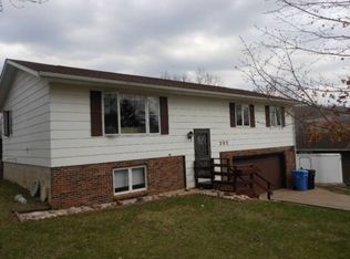 232 Golden Ave, Rollingstone, MN 55969