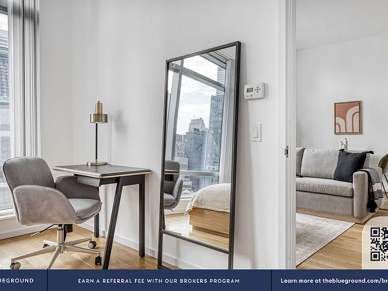 18 W 48th St #21D — Photo 9