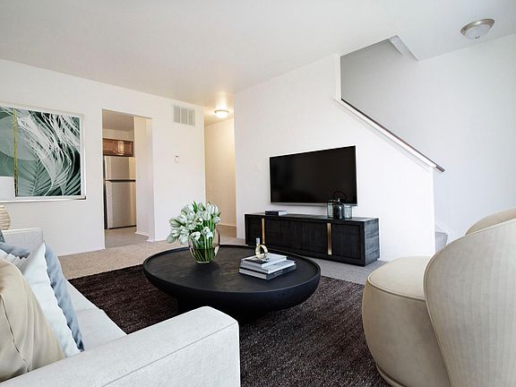 2nd image of 1255 Stacy Dr #1255