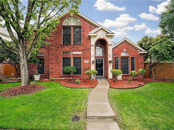 2nd image of 420 Cody Ln