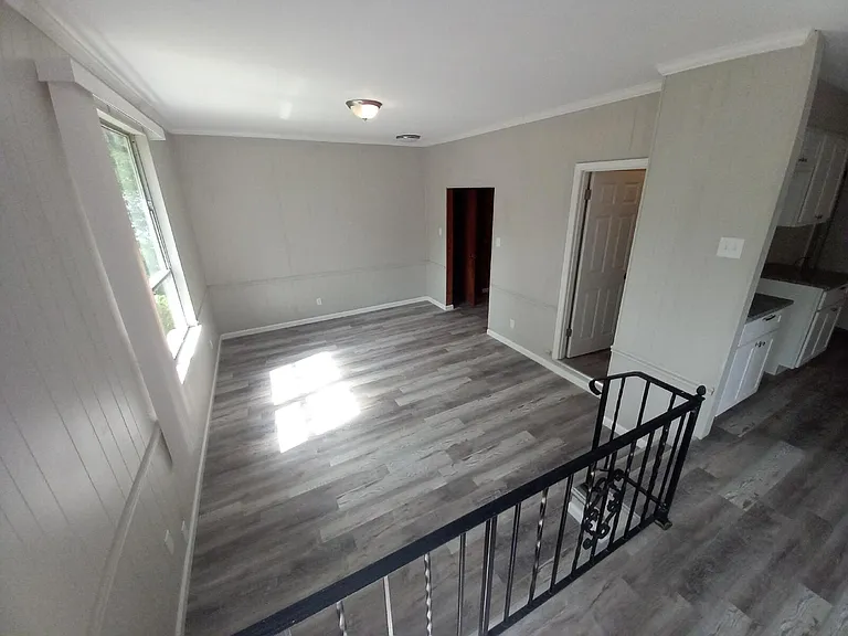 1315 Pinetree Ln — Photo 6