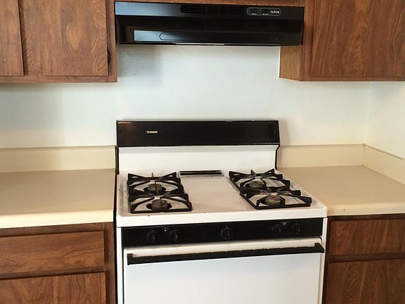 4th image of 2376 Dakota Dr