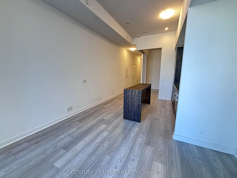 120 Parliament St #601 — Photo 9