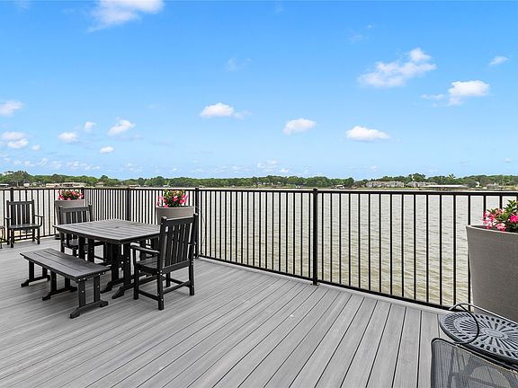 5th image of 164 Marina Dr