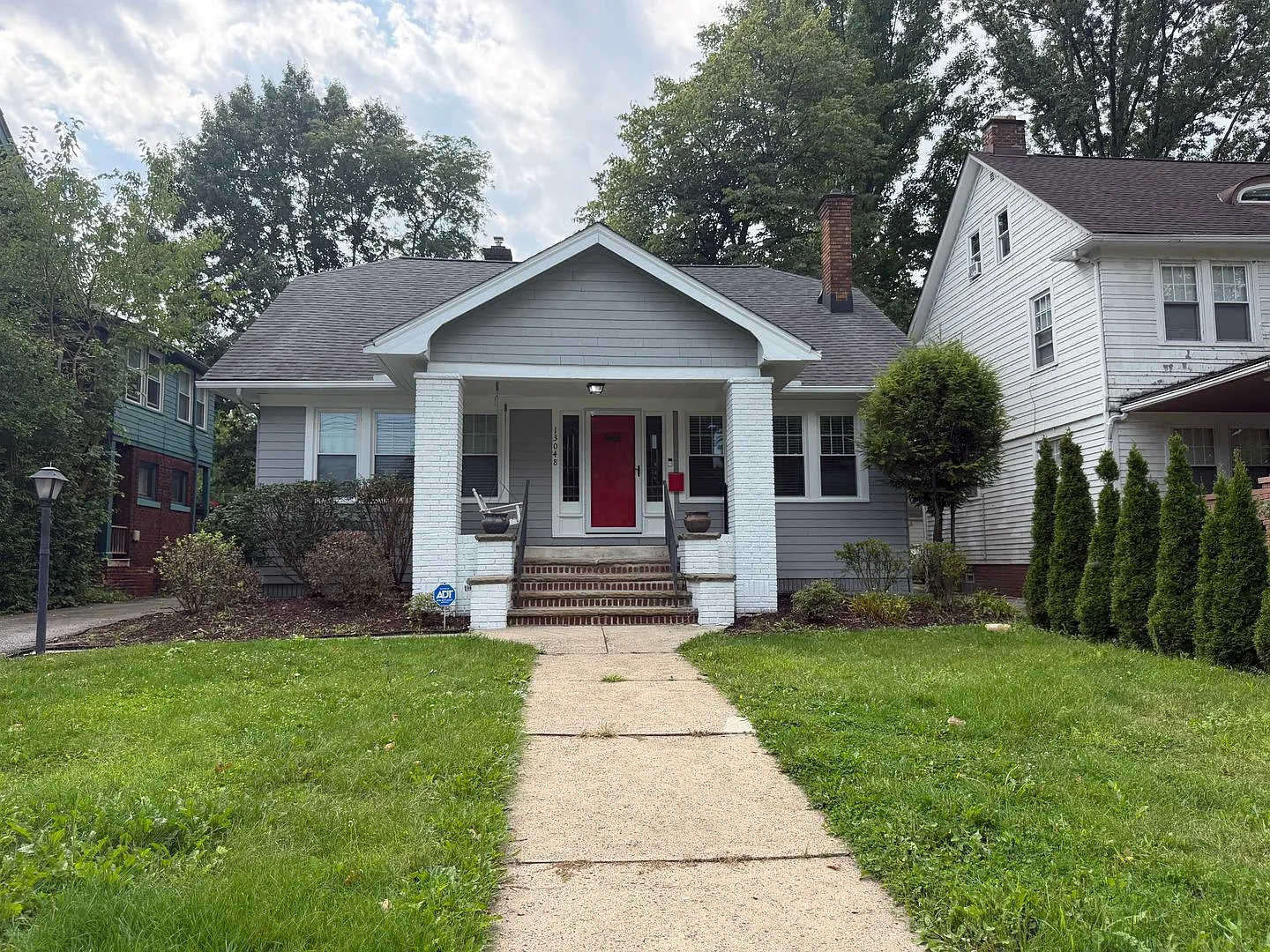 Charming 5 Bedroom 13048 Cedar — Photo 1