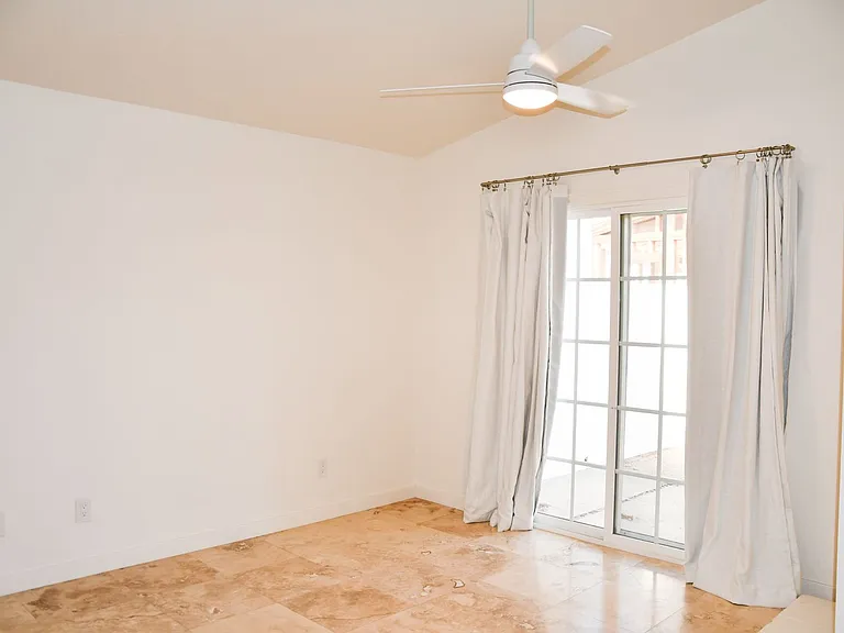 316 N Parker St — Photo 45