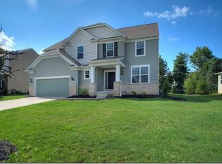 9505 N Bexley Dr, Strongsville, OH 44136