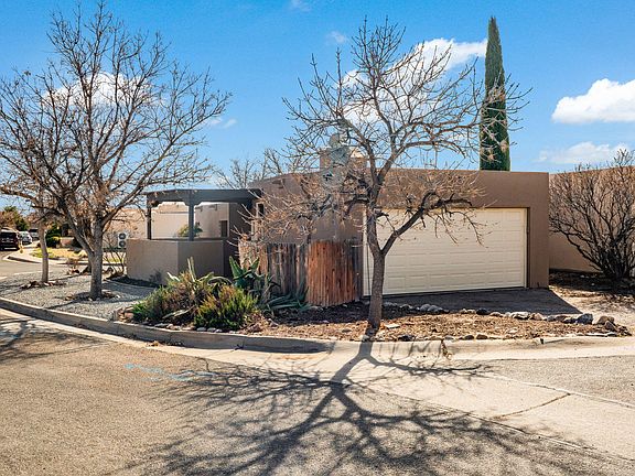 3rd image of 8417 Racheleigh Rd NE