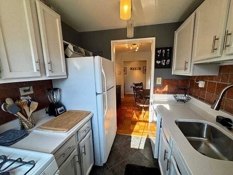 4372 N Pershing Dr #2 — Photo 13