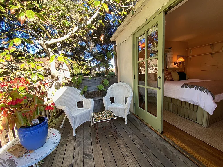 1328 W Valerio St — Photo 27