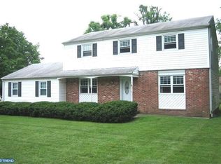 293 Ewingville Rd, Ewing, NJ 08638