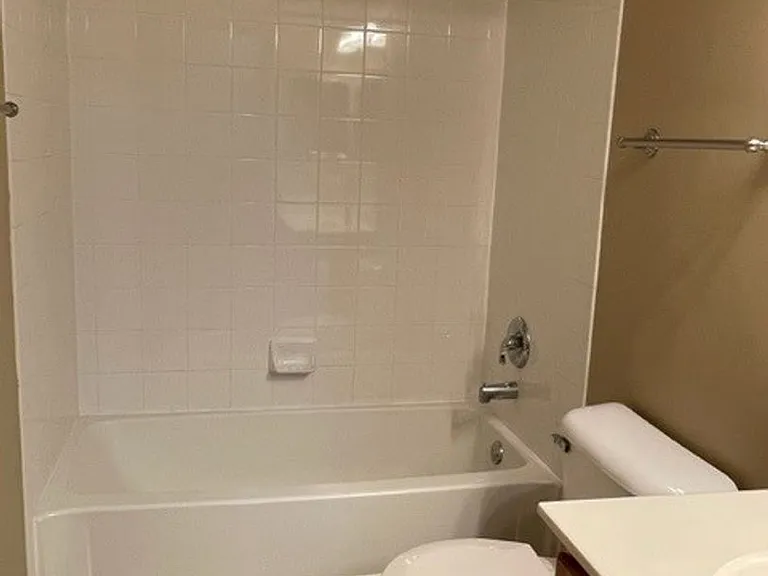 2332 Overlook Ct — Photo 22