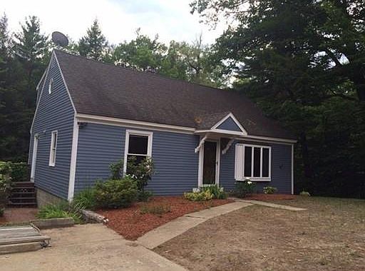 2nd image of 900 Rindge Rd