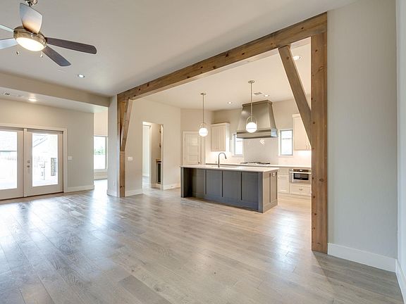 living/kitchen