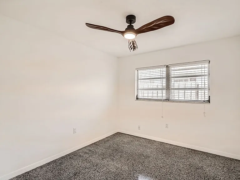 4608 S Shamrock Rd — Photo 13
