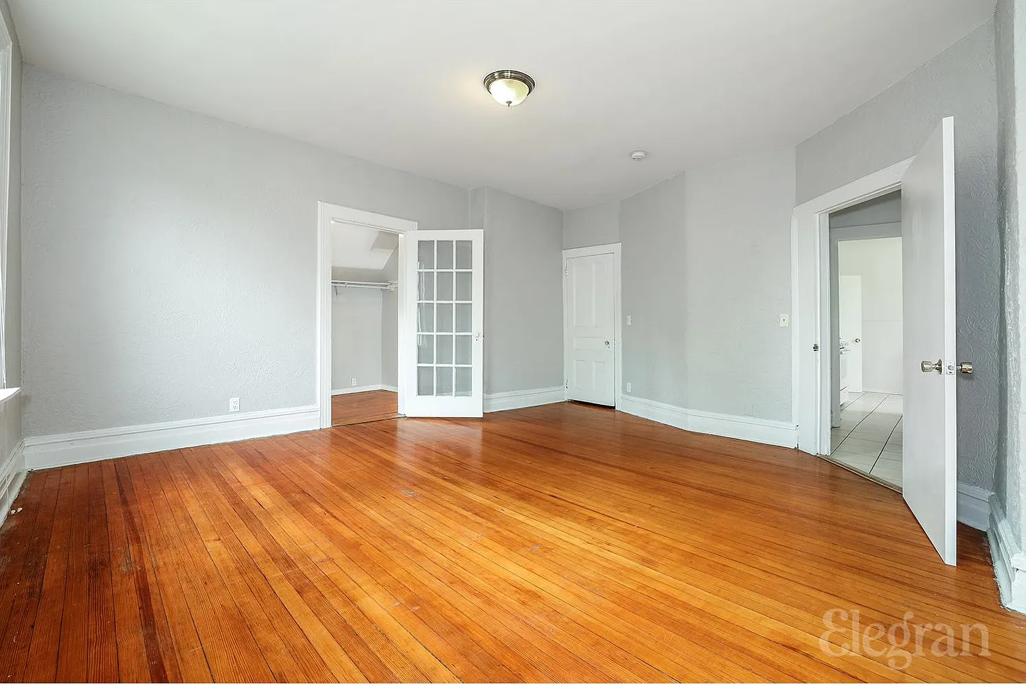 2 bed, 1100 sqft, $2,600 — Photo 2