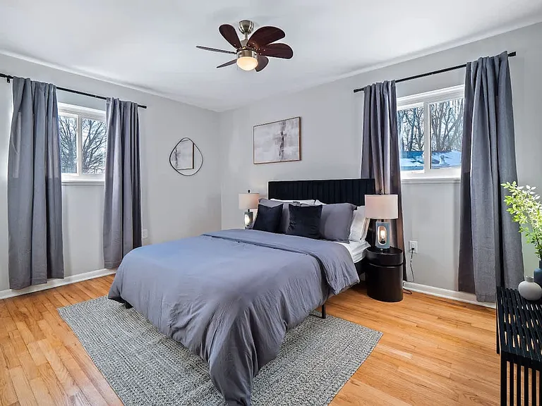 Bedroom