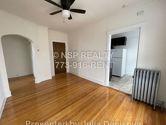 3rd image of 6347 N Magnolia Ave #2J