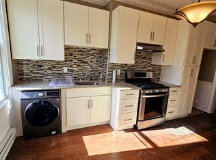 358 8th St #4, Jersey City, NJ 07302