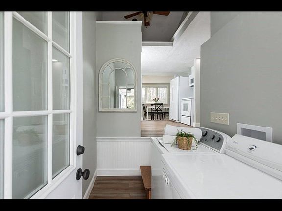 4th image of 738 Old Randolph St #2