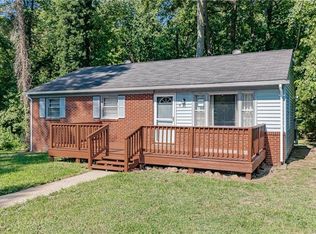 6 Wheelhouse Ct, Petersburg, VA 23805