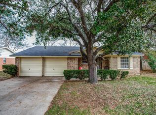 2825 Major St, Fort Worth, TX 76112