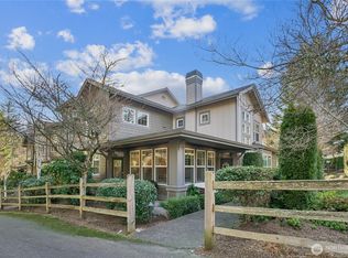 7704 Fairway Ave SE UNIT 601, Snoqualmie, WA 98065