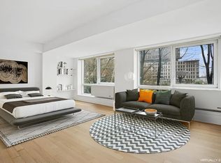 446 Kent Ave APT 2E, Brooklyn, NY