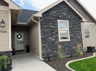 7504 W Whitman Ave, Yakima, WA 98903