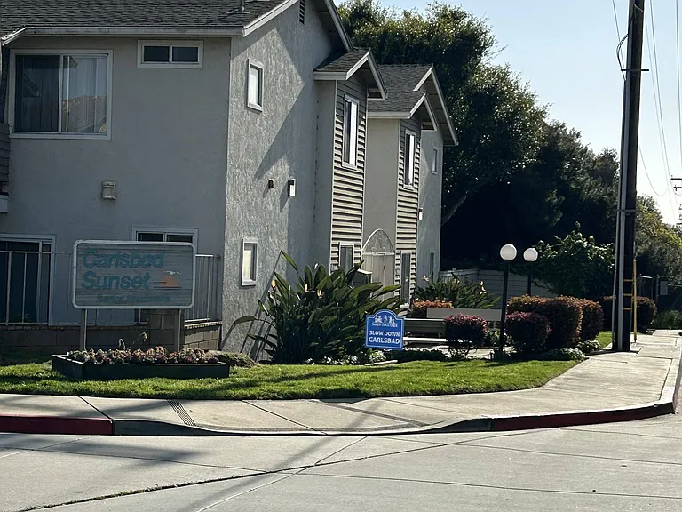 Carlsbad Sunset Senior Apts — Photo 20