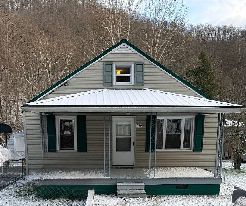 1st image of 972 Campbells Creek Dr