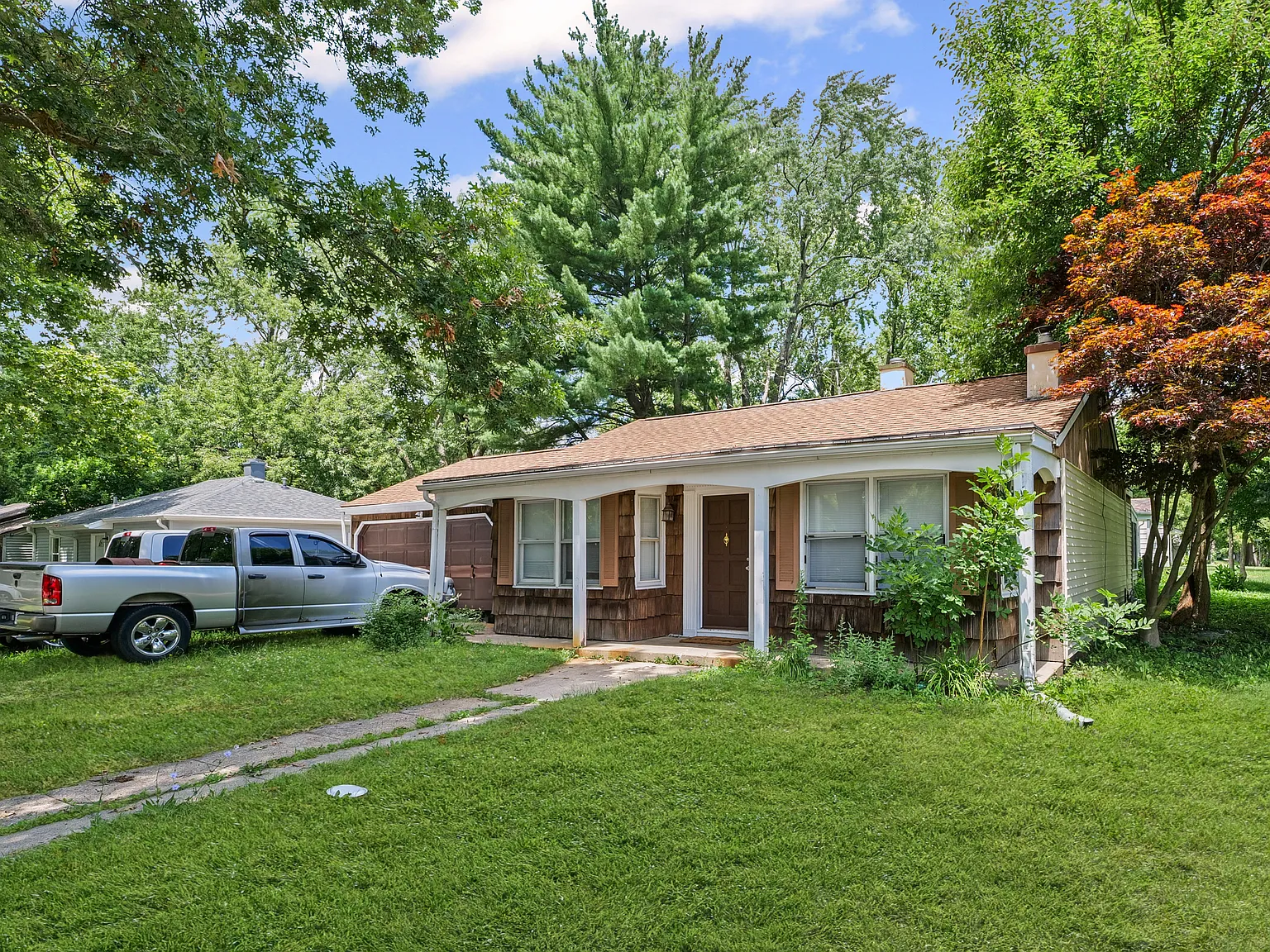 Urbana Rental — Photo 2