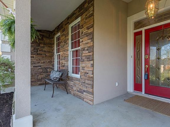 2nd image of 2549 Rivermont Cir