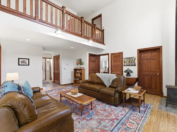 20429 State Highway 278, Nelsonville, OH 45764