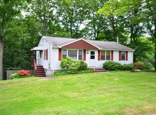 404 Atkins St, Middletown, CT 06457