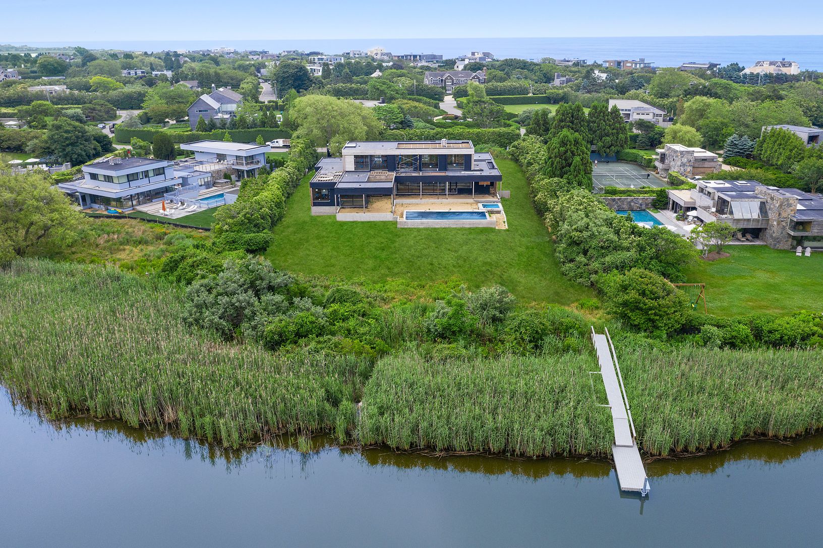 47 Sams Creek Rd, Bridgehampton, NY 11976 Out East