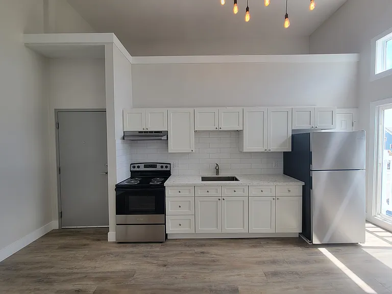 41 Water St #1 — Photo 5