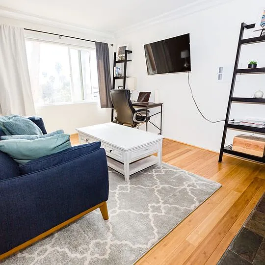Building Photo - 840 Turquoise St #106