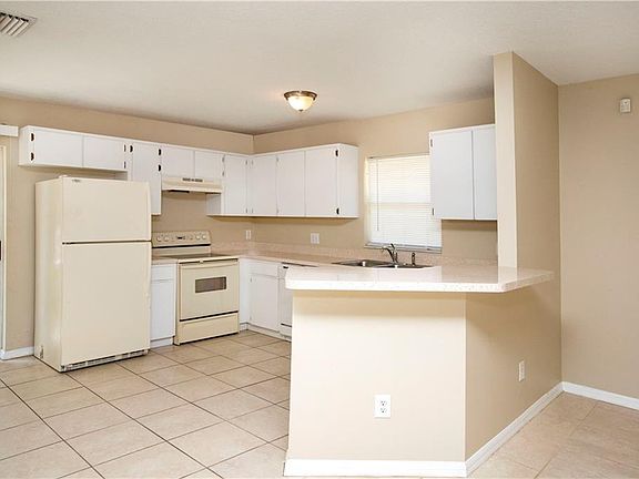 5th image of 8517 Branch Ave