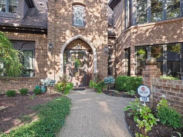 104 Bristol Sq, Pittsburgh, PA 15238