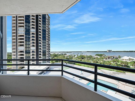 5th image of 1 Oceans West Blvd APT 6A6