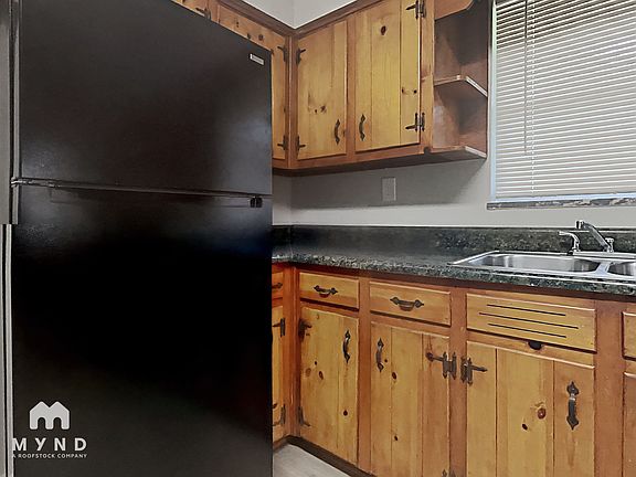 4th image of 2677 Riggs Dr