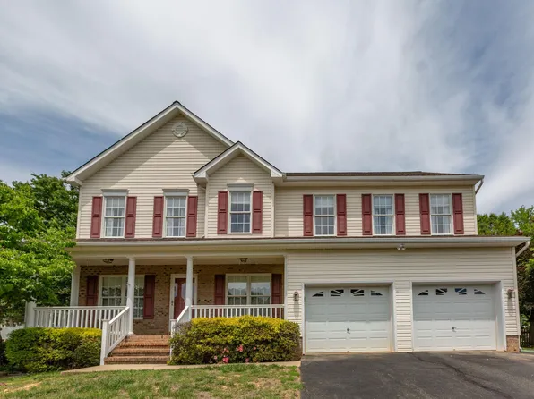 11 Feldspar Way, Fredericksburg, VA 22405